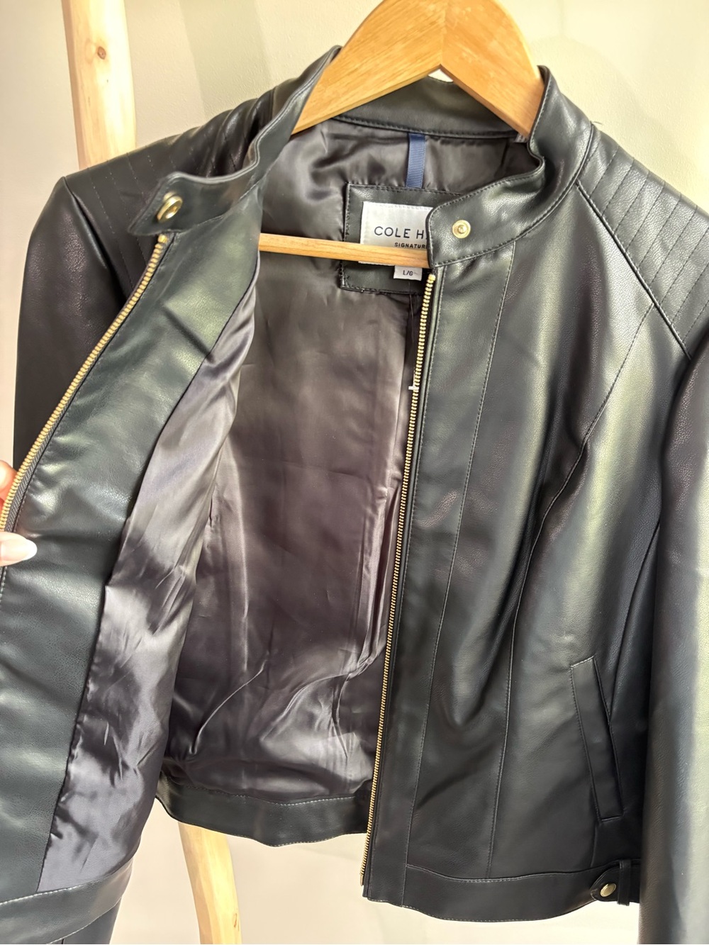 NWT Cole Haan Signature Black Faux Leather Moto Jacket Gold Hardware Large - Picture 8 of 12